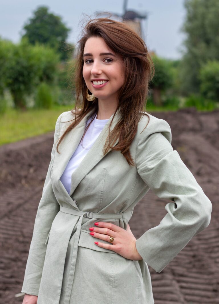 25 jaar en Register-Makelaar Landelijk Vastgoed